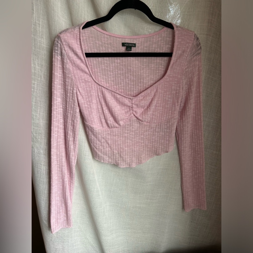 baby pink long sleeve crop top
